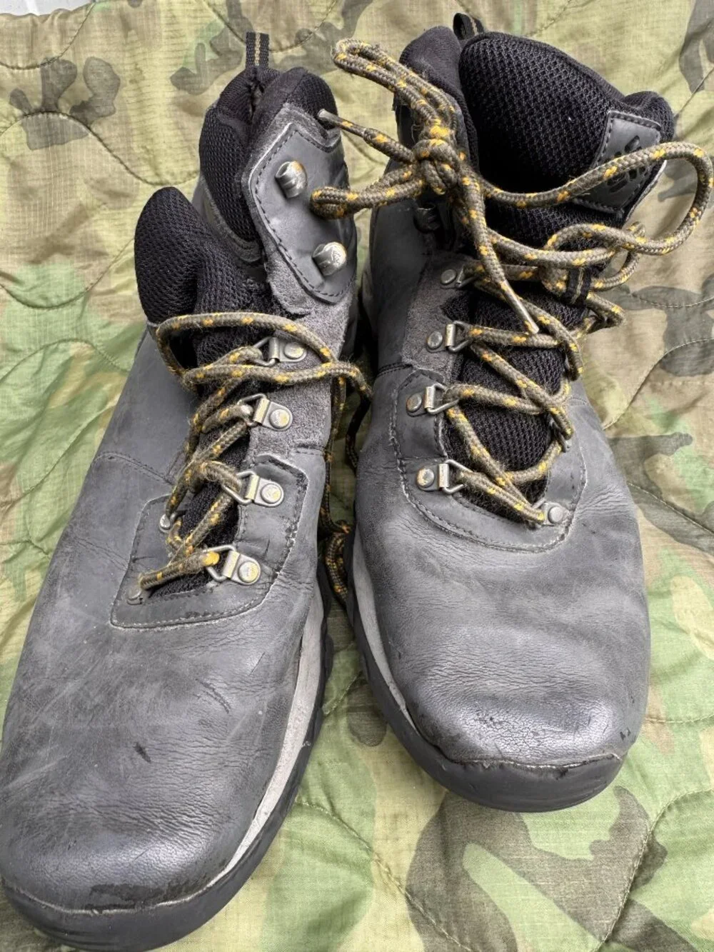 Columbia Newton Ridge Plus II Waterproof Boots Gray - Mens 14